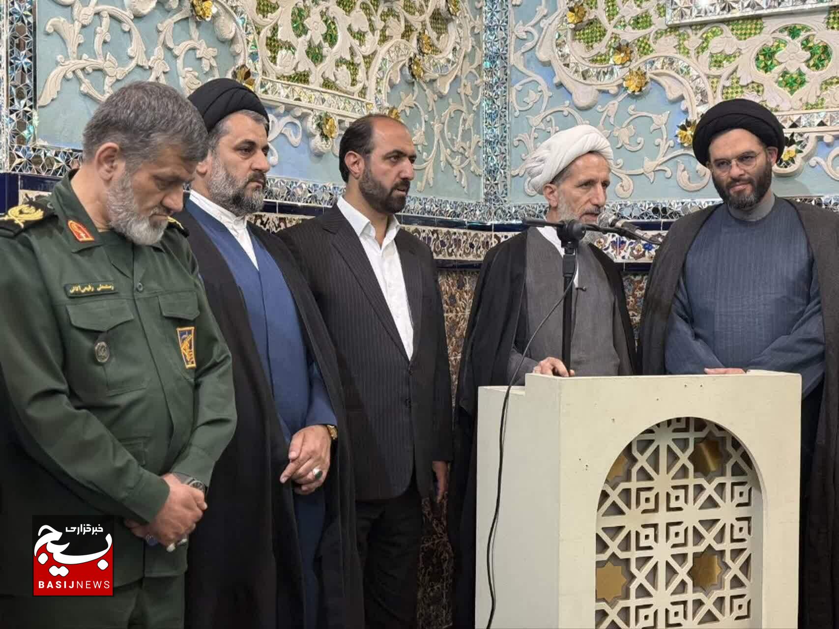 آئين غبارروبی در بارگاه ملكوتی شاهزاده حسین بن الرضا(علیه السلام)