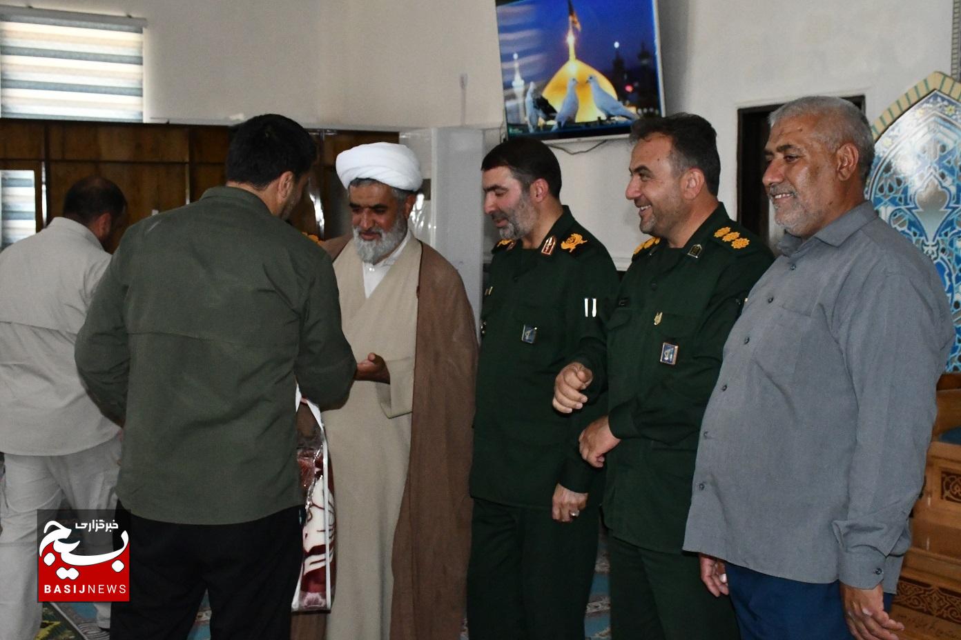 تجلیل فرمانده سپاه فتح از مجموعه روابط عمومی