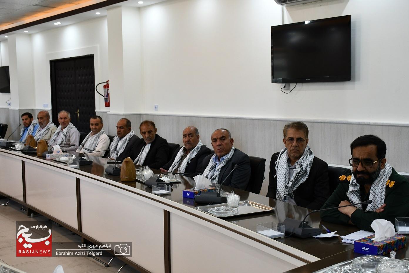 دیدار پیشکسوتان جهاد و شهادت با فرمانده سپاه فتح