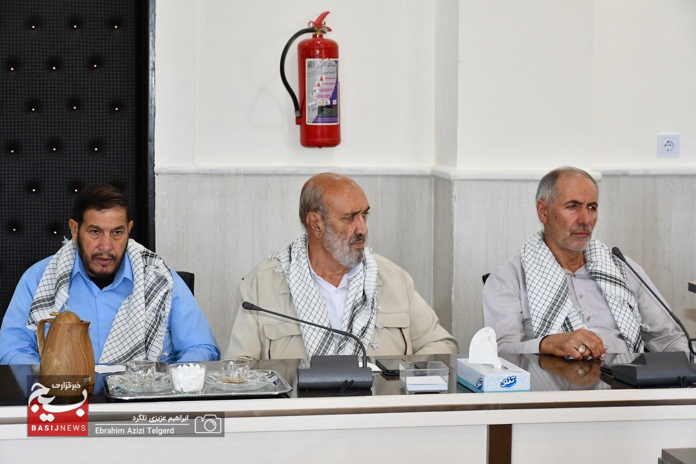 دیدار پیشکسوتان جهاد و شهادت با فرمانده سپاه فتح