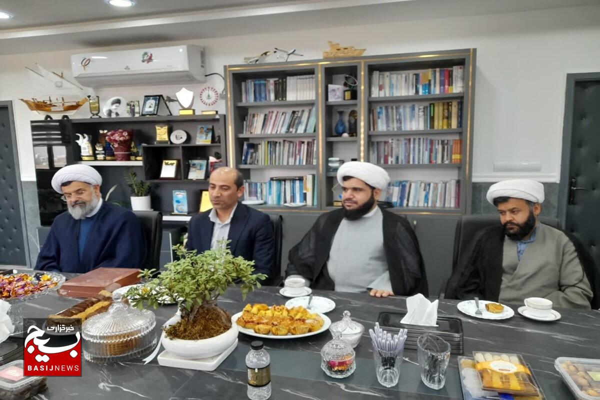 دشتی نماد وحدت و هم‌افزایی مسئولان در خدمت‌رسانی است
