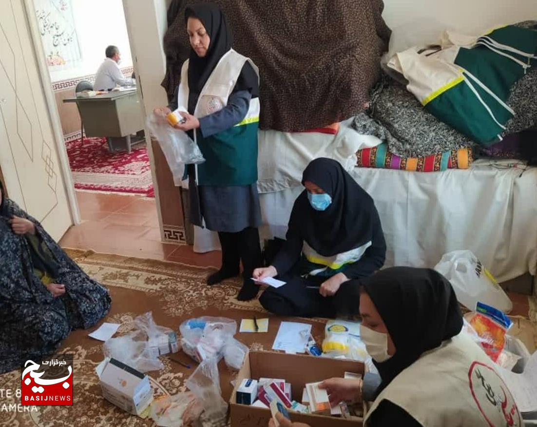 ۴ گروه جهادی شهربابک و کسب عنوان گروه‌های جهادی برتر شهرستان و استان