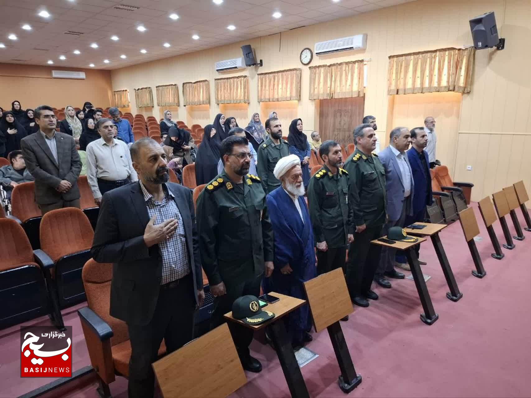 لبخند امید بر چرخ زندگی؛ اهدای ۱۴ ویلچر برقی به معلولان رفسنجانی با همت جهادگران و سپاه +تصاویر