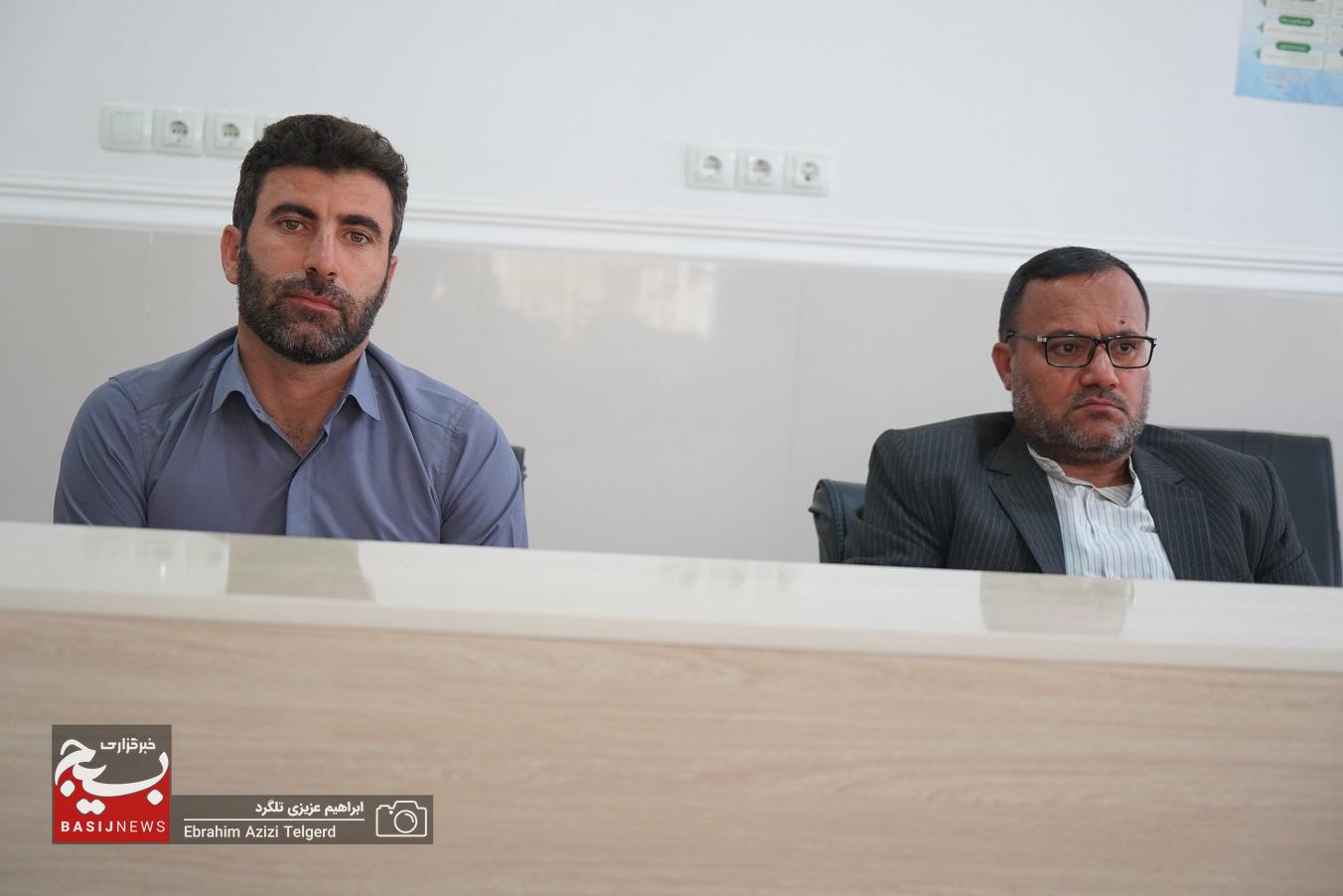 بررسی طرح خدمات دهی به خبرنگاران در هیئت اندیشه ورز بسیج رسانه استان