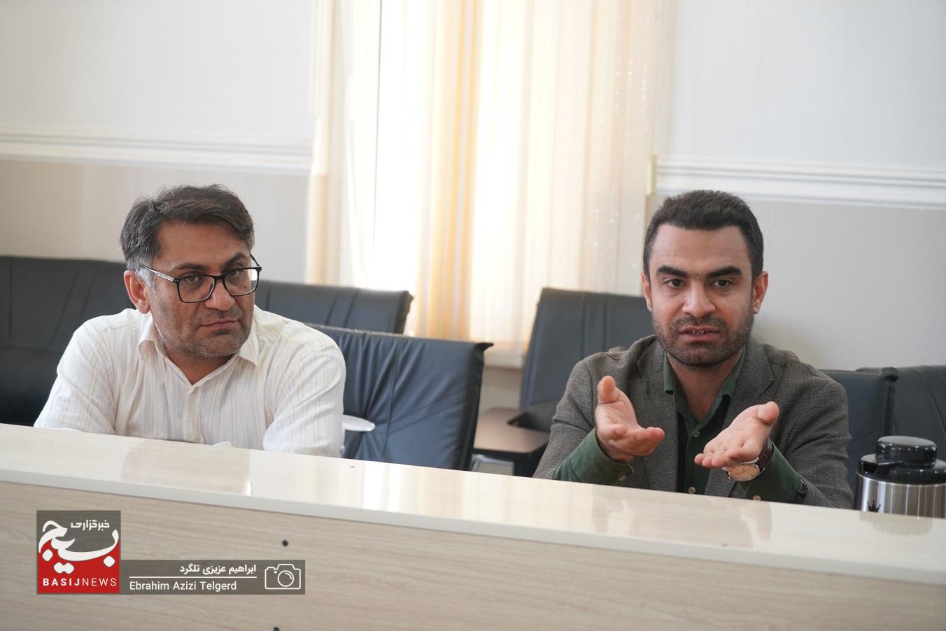 بررسی طرح خدمات دهی به خبرنگاران در هیئت اندیشه ورز بسیج رسانه استان