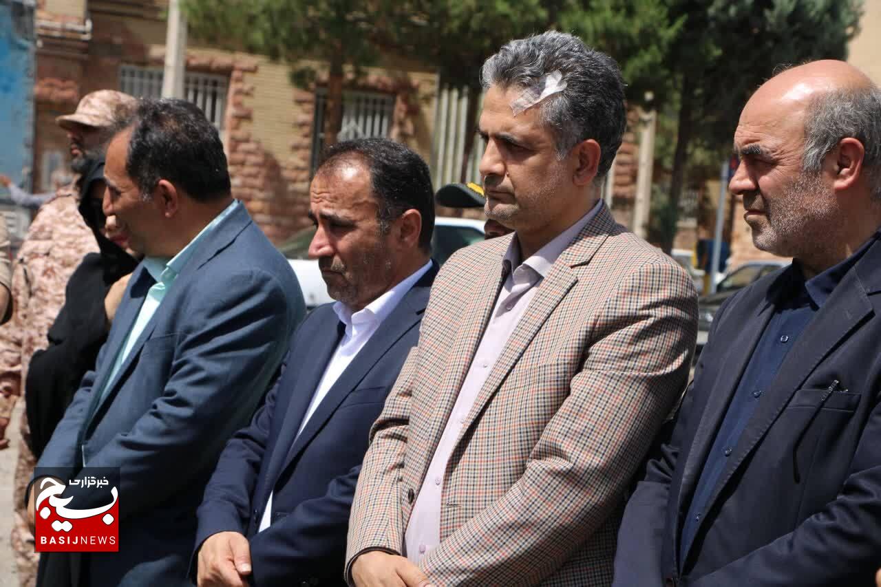 کلنگ مدرسه خیرساز ۱۲ کلاسه در محمدیه بر زمین خورد