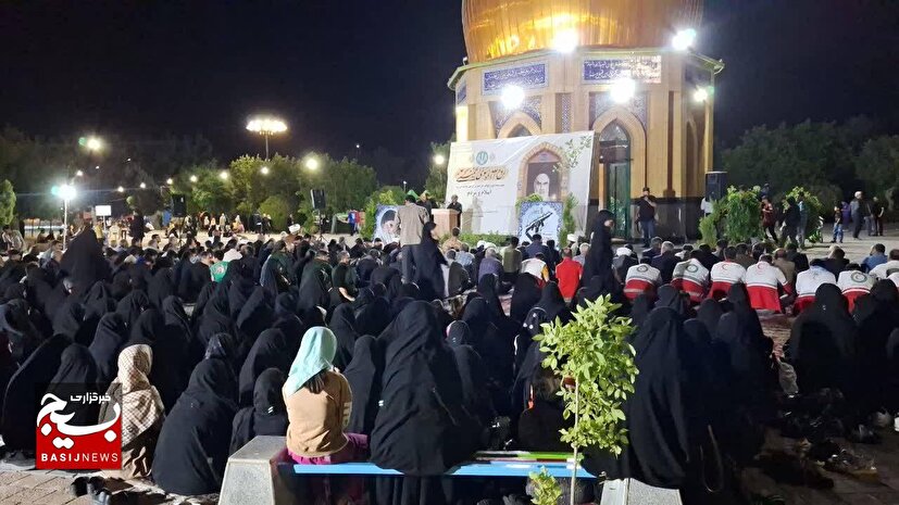 تجلی وحدت مردم شیعه و سنی تربت‌جام در سوگ روح خدا از نگاه دوربین بسیج