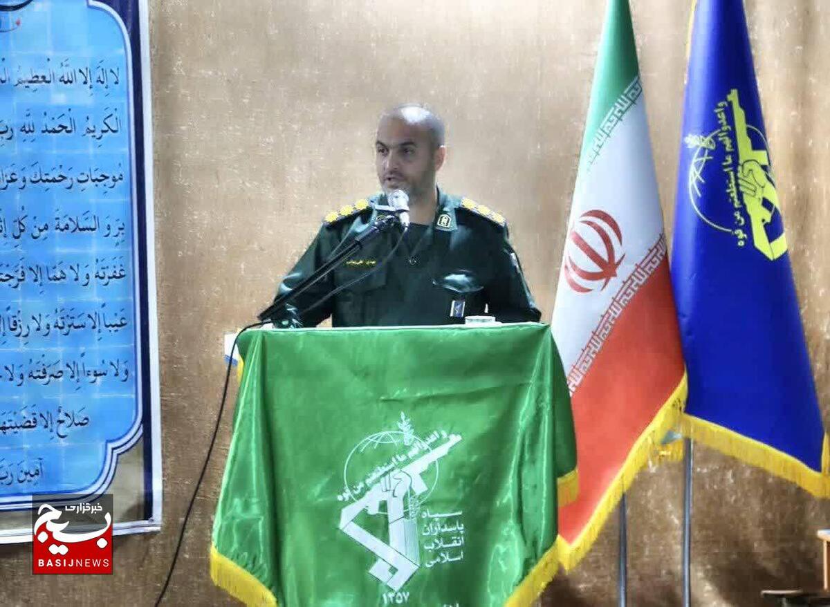 امام خمینی(ره) تحولی بزرگ در جهان اسلام و تغییری مهم در مفهوم سیاست ایجاد کرد