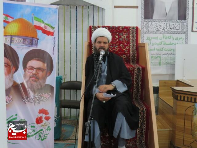 امام جمعه رشتخوار: امام خمینی ندای فطرت بیدار ملت‌ها بود