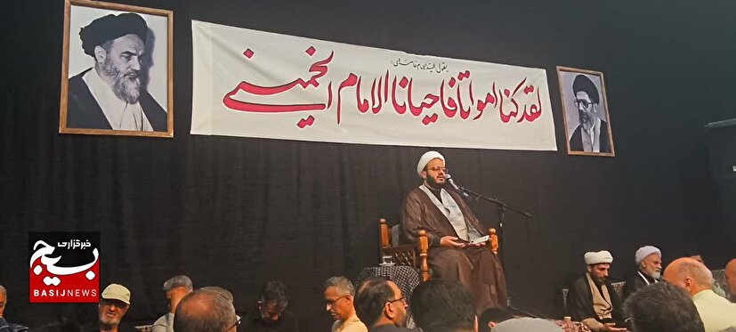 تحقق آرمان‌های امام راحل در گروی تبعیت از ولایت فقیه است
