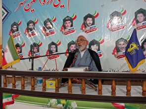 ما وظیفه داریم راه و تفکر امام خمینی (ره) را برای نسل‌های آینده به‌درستی تبیین کنیم/حفظ اندیشه امام، حفظ عزت و استقلال ملت ایران است