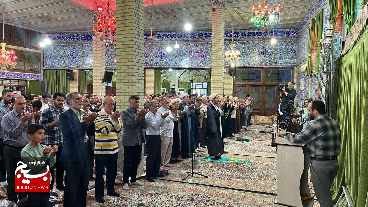  نماز باران به امامت آیت الله مظفری در قزوین اقامه شد+عکس