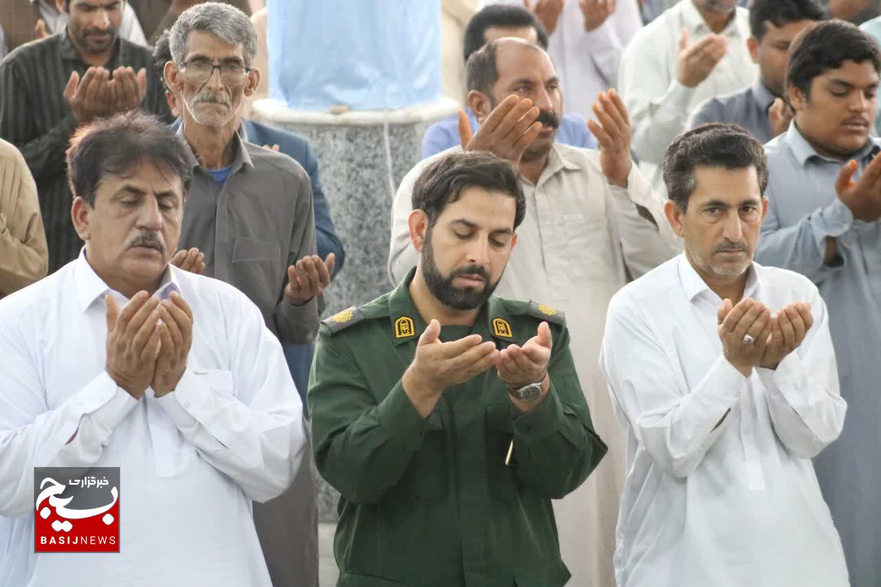اقامه نماز عید قربان در ریگان