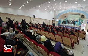 همایش «نسل فاطمی» در مشهد برگزار شد