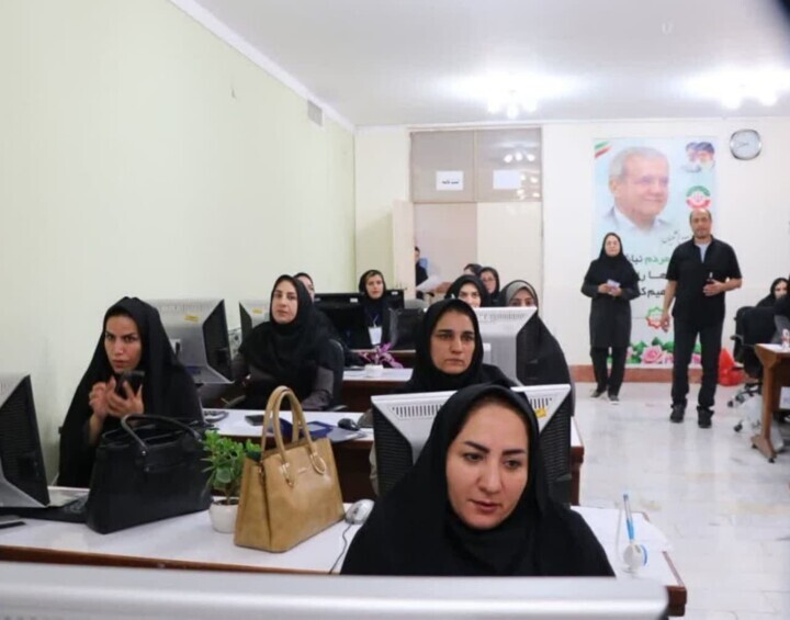استاندار ایلام: ارتباط مستقیم با مردم، اولویت دولت چهاردهم است