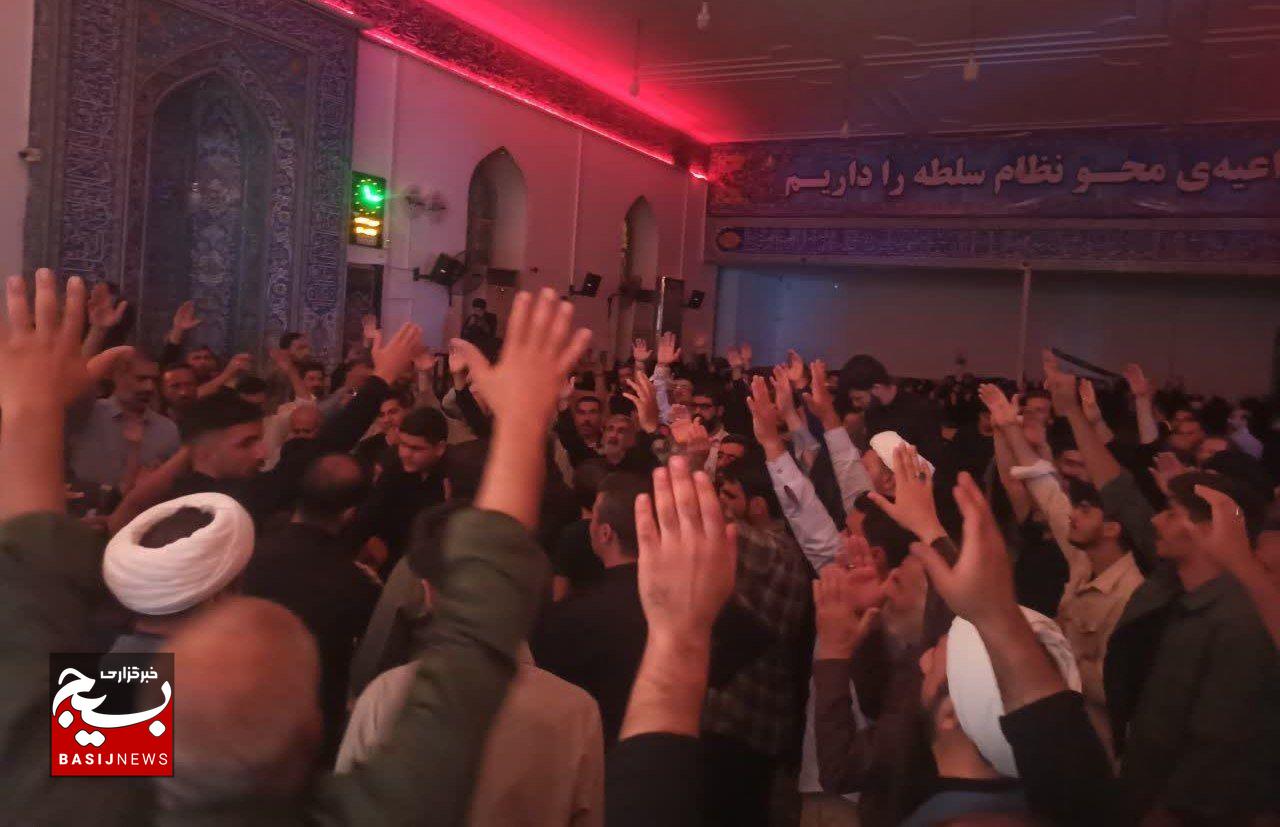 مراسم شبی با شهدای ولایت در شهرستان بروجرد