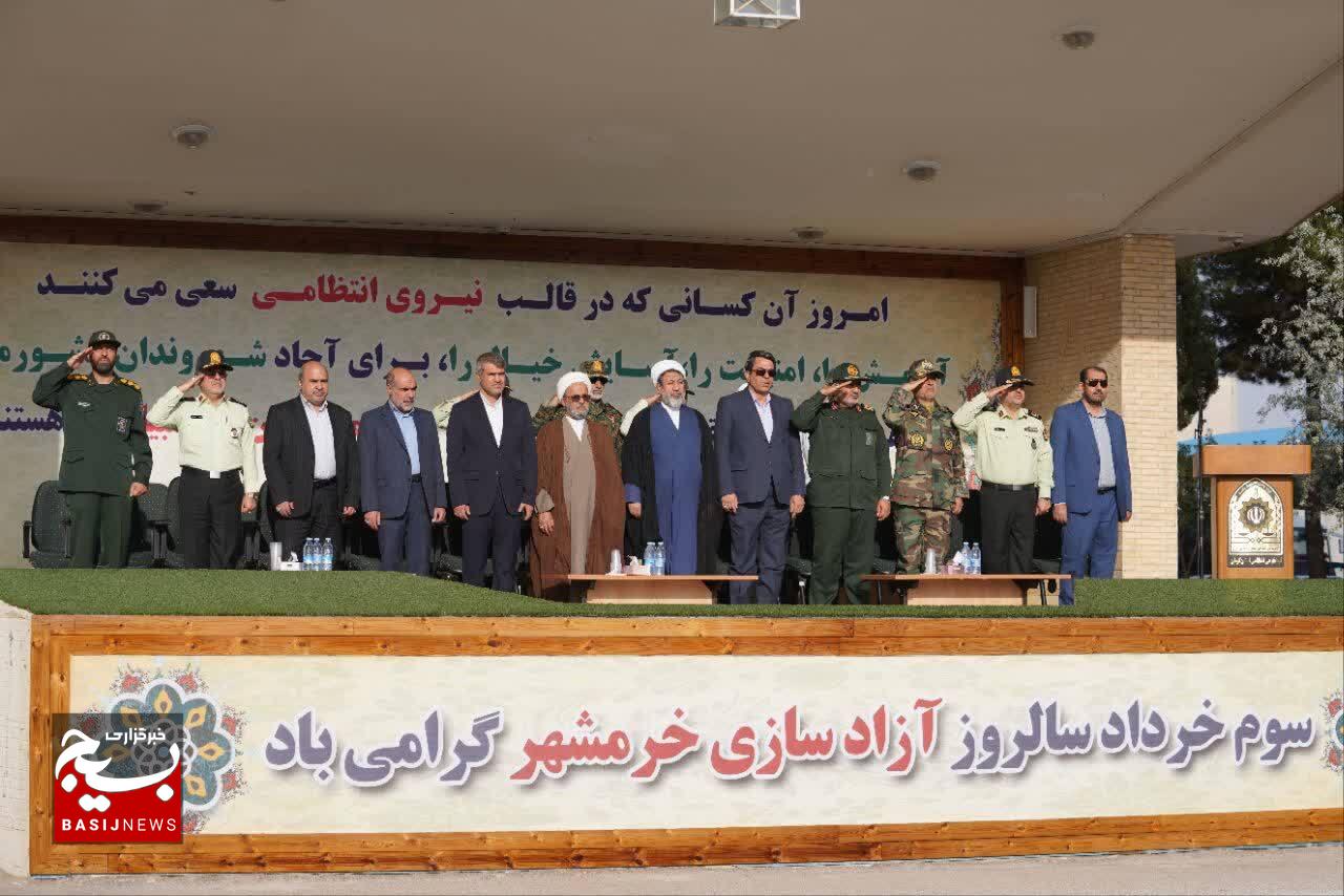 آیین صبحگاه مشترک نیرو‌های مسلح به مناسبت سوم خرداد در کرمان