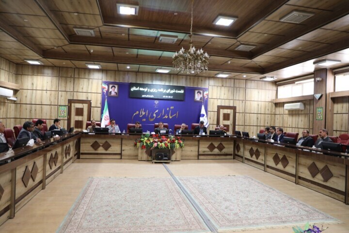 استاندار ایلام: فرهنگ‌سازی رسانه‌ها در مصرف بهینه انرژی مصداق جهاد تبیین است