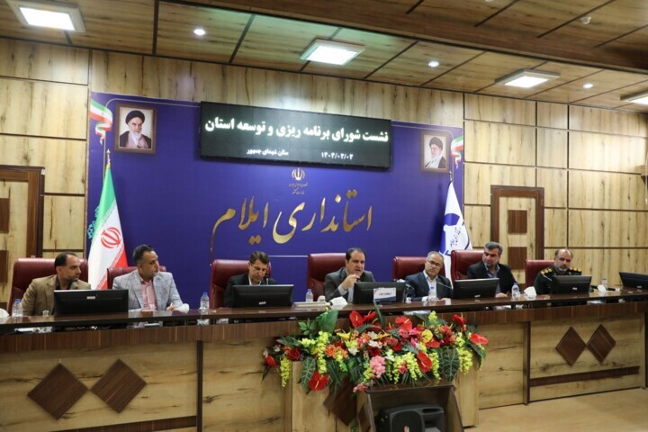 استاندار ایلام: فرهنگ‌سازی رسانه‌ها در مصرف بهینه انرژی مصداق جهاد تبیین است