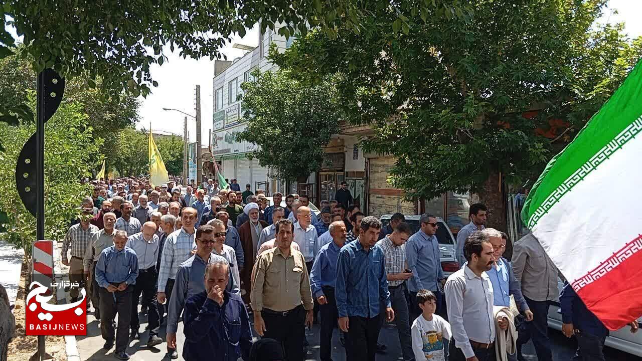 با متخاصم تا پای جان می‌جنگیم+عکس جمعه خشم و نصر