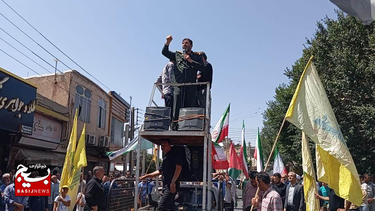 با متخاصم تا پای جان می‌جنگیم+عکس جمعه خشم و نصر