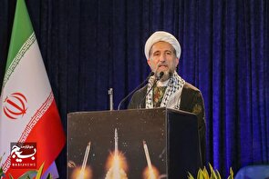 پاسخ هر کشوری که به میدان نبرد بیاید را با قاطعیت خواهیم داد/ روحانیت در عرصه های خطر در کنار ملت عزیز ایران بوده است