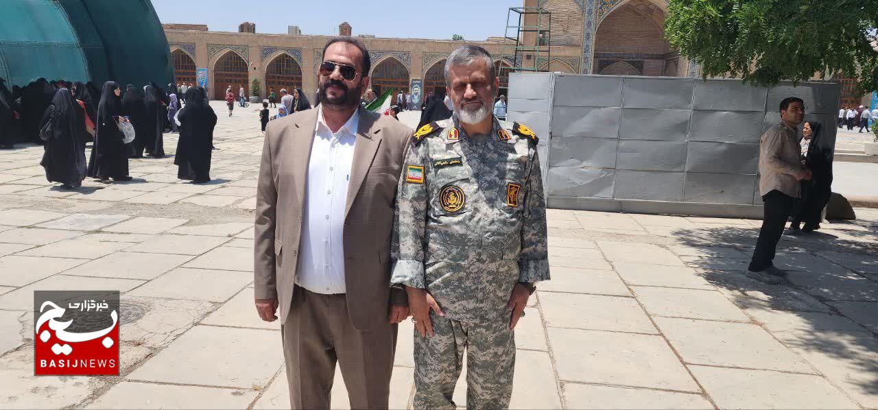 حالا همه می دانند سرداران سپاه پیشمرگان مردمند حالا همه می دانند سرداران سپاه پیشمرگان مردمند