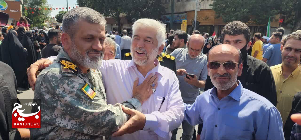 حالا همه می دانند سرداران سپاه پیشمرگان مردمند حالا همه می دانند سرداران سپاه پیشمرگان مردمند