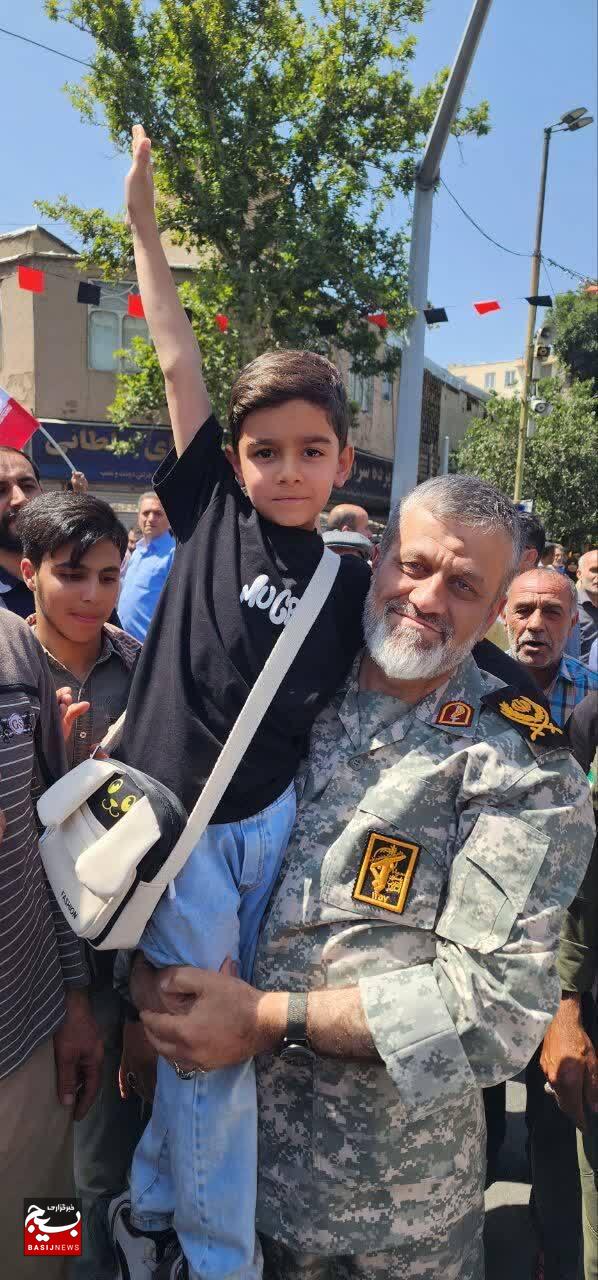 حالا همه می دانند سرداران سپاه پیشمرگان مردمند حالا همه می دانند سرداران سپاه پیشمرگان مردمند