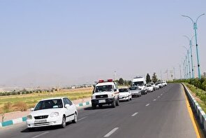 رژه خودرویی نیروهای نظامی و انتظامی و اداری بهاباد برگزار شد
