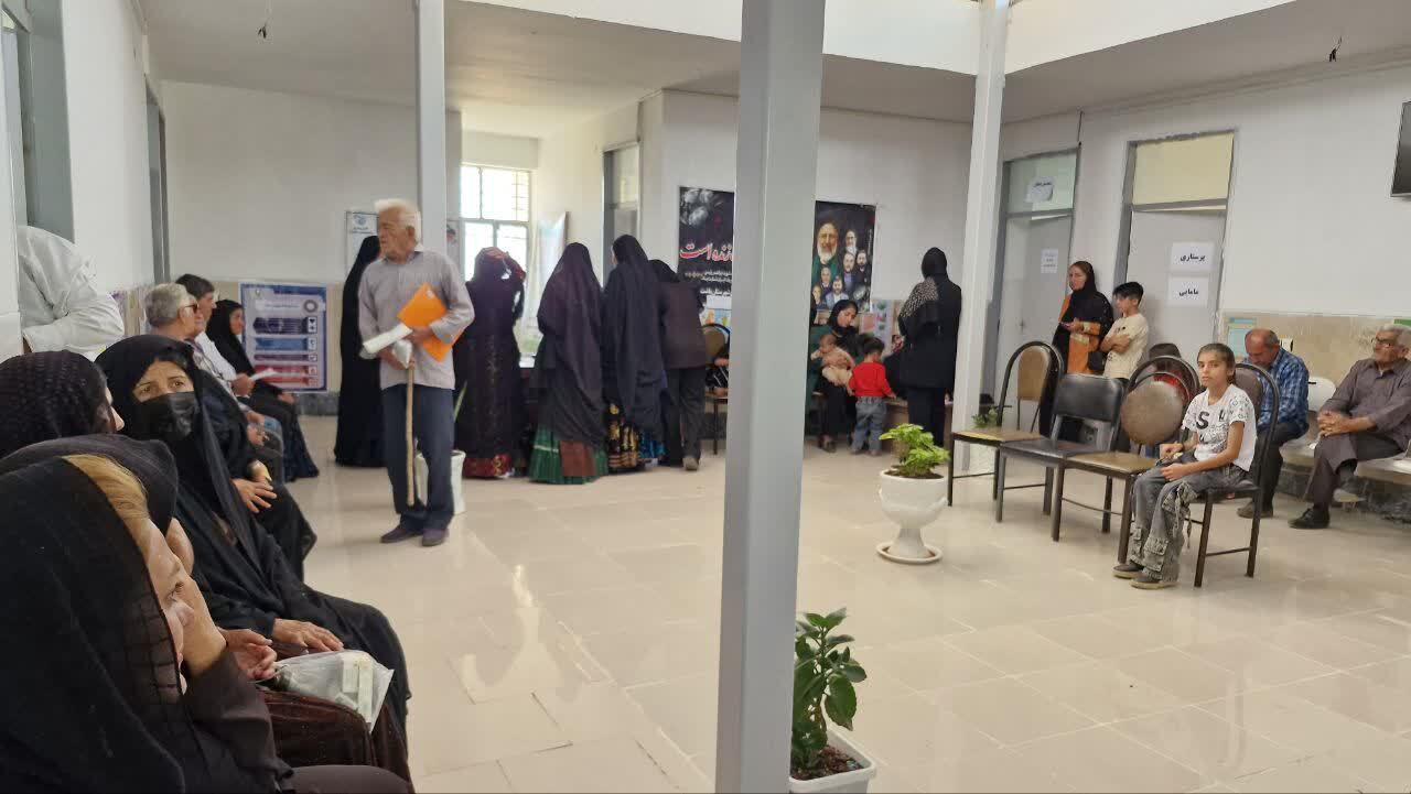 برپایی اردوی جهادی پزشکی  در روستای آبدهگاه شهرستان باشت