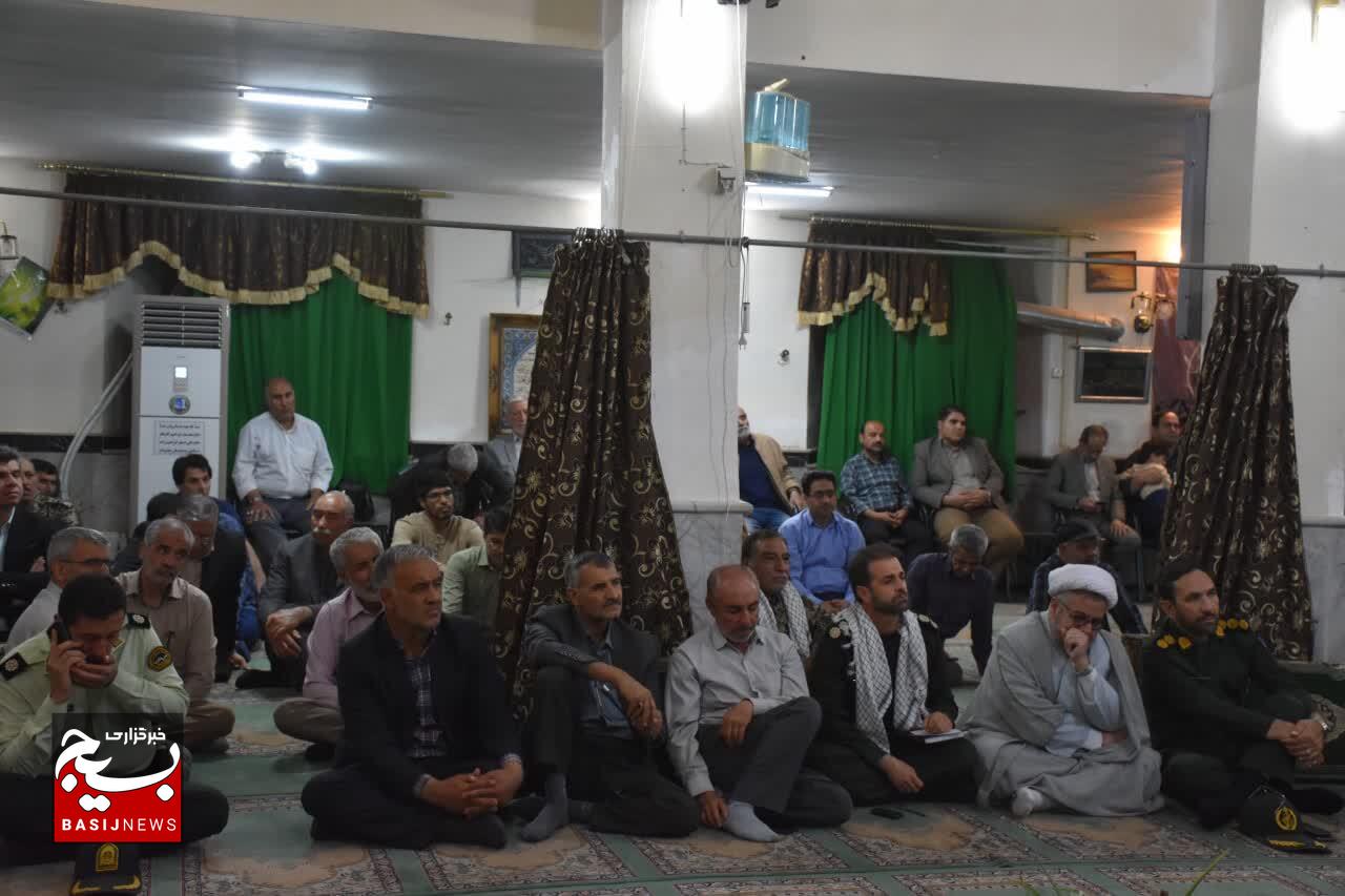 اصناف پیشتاز خدمترسانی و جهاد تبیین در جامعه هستند اصناف پیشتاز خدمترسانی و جهاد تبیین در جامعه هستند