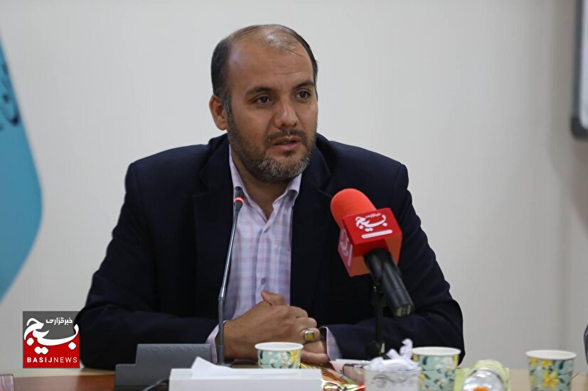 مخاطب امروز، به دنبال شنیدن و دیدن داستان است نه خبرِ محض/ باید در معرفی کارگران و فعالان اقتصادی پاکدست و نمونه، اهتمام ویژه داشته‌ باشیم