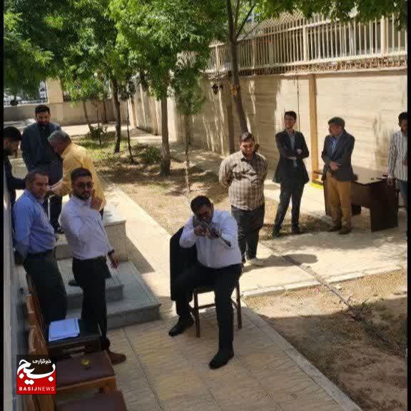 به همت بسیج حقوقدانان مسابقه تیراندازی در دادسرای تاکستان برگزار شد به همت بسیج حقوقدانان مسابقه تیراندازی در دادسرای تاکستان برگزار شد