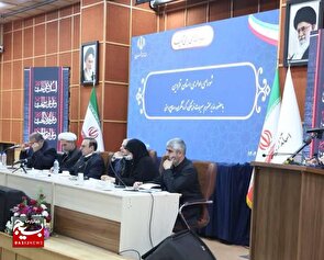  

تیم انتخابی رهبر انقلاب بر میدان و دیپلماسی مسلط است/دستمان روی ماشه است