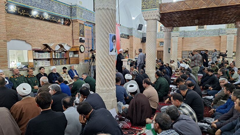 مراسم بزرگداشت شهدای اقتدار در سنندج برگزار شد