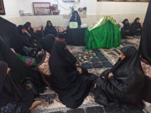 نشست جهاد تبیین با محوریت بیانیه گام دوم انقلاب در پایگاه حضرت سمیه (س) برگزار شد