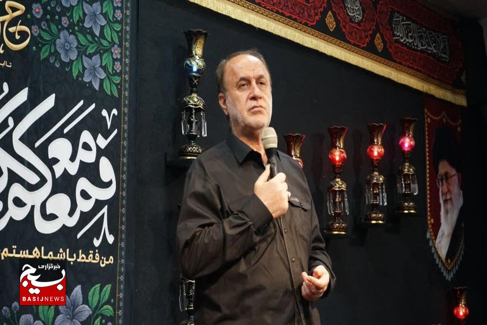 امروز دنیا اسلام‌ ناب را از ایران ‌می‌شناسد