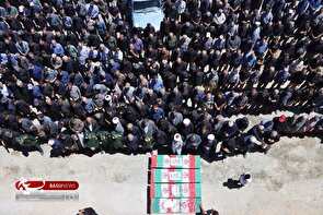 مراسم تشییع پیکر مطهر ۴ شهید حملات رژیم صهیونیستی در روستای اسفندان کمیجان