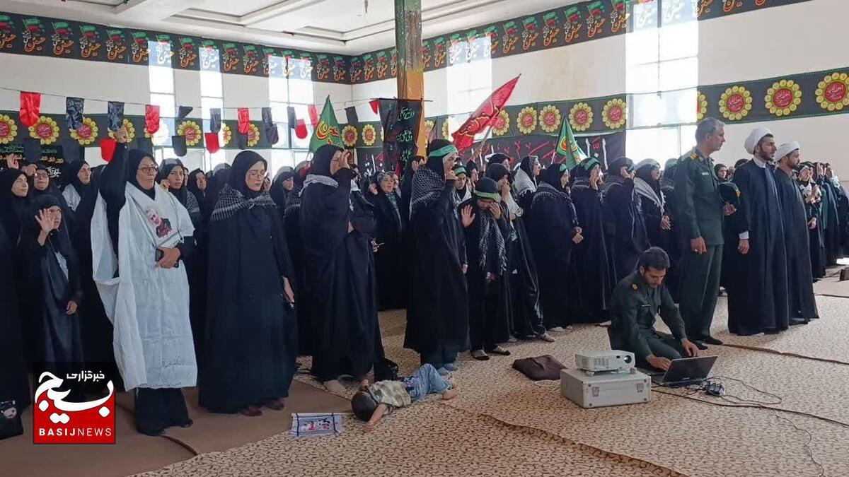 اجتماع بانوان خوشابی؛ پیام‌آوران روحیه زینبی در عصر حاضر