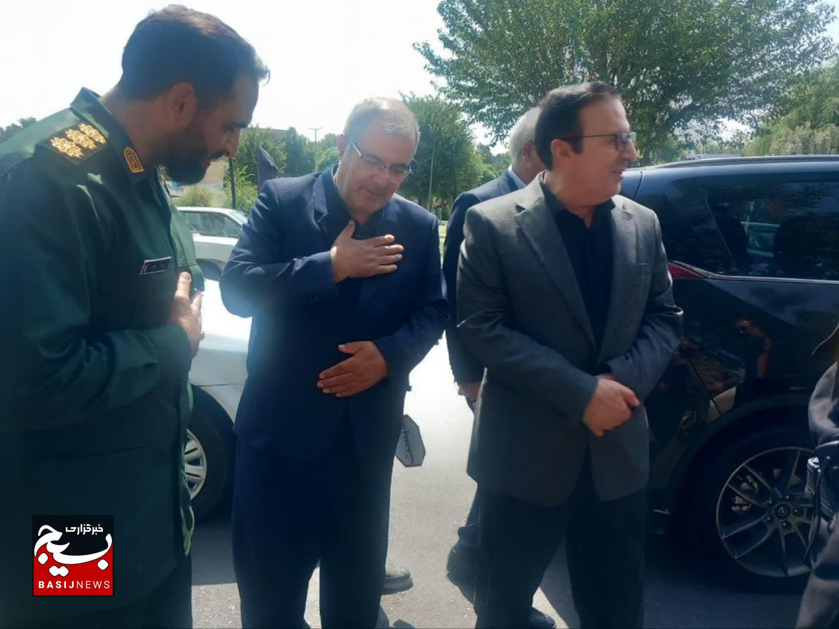 بازدید استاندار قزوین و معاونین از ایست و بازرسی بسیج شهرستان البرز بازدید استاندار قزوین و معاونین از ایست و بازرسی بسیج شهرستان البرز