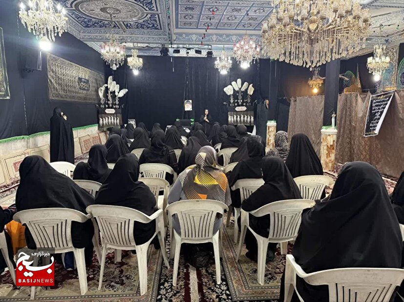 عفاف و حجاب بر ساختار اجتماعی و خانوادگی تاثیرگذار است عفاف و حجاب بر ساختار اجتماعی و خانوادگی تاثیرگذار است