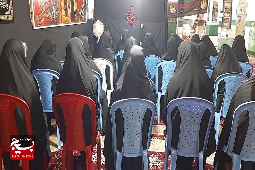 ماه محرم فرصتی برای دلدادگی با اهل بیت است