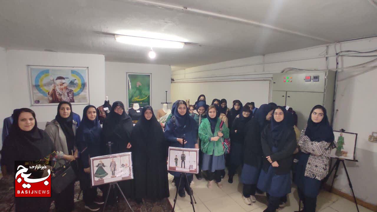 حجاب نماد عظمت زن مسلمان و سنگر فرهنگی جامعه است