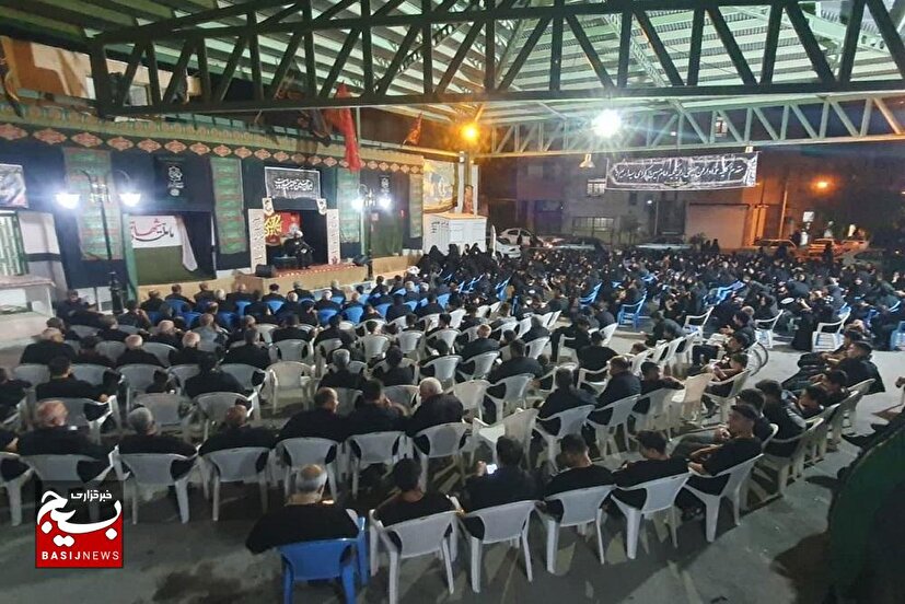 طومار و عهدنامه «ایران حسین پیروز است» در سرخه امضا شد
