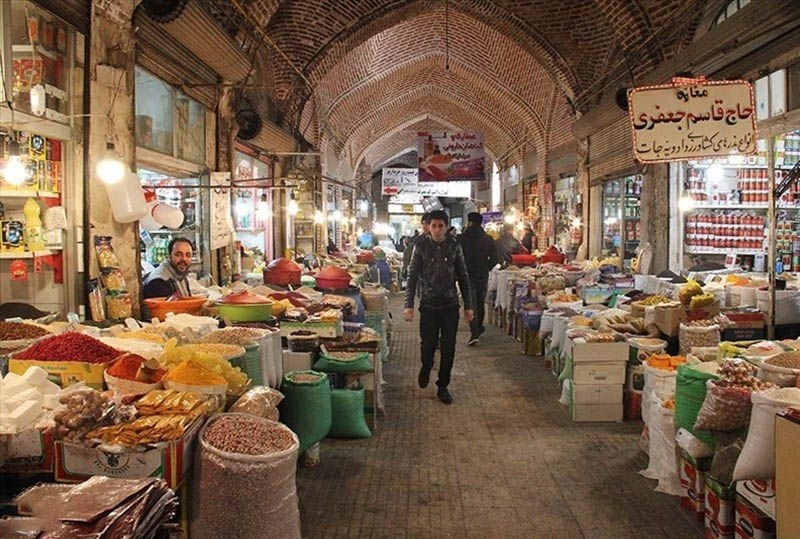 بازار بی‌نیاز از دانشگاه؛ چالش توسعه ایلام