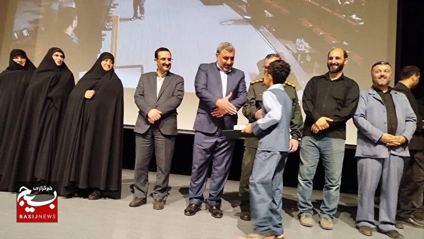 آیین اختتامیه سه رویداد فرهنگی و هنری دانش‌آموزی در رشت برگزارشد 