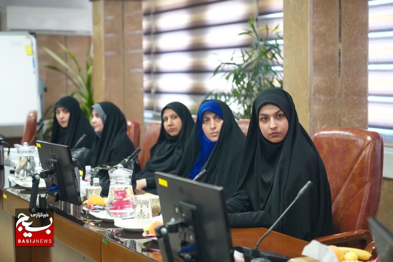 کارگروه هیئت اندیشه ورز خواهران