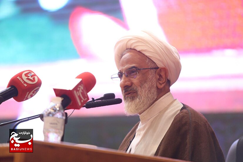 پیام نماینده ولی فقیه در سپاه در پی شهادت جمعی از کارکنان...