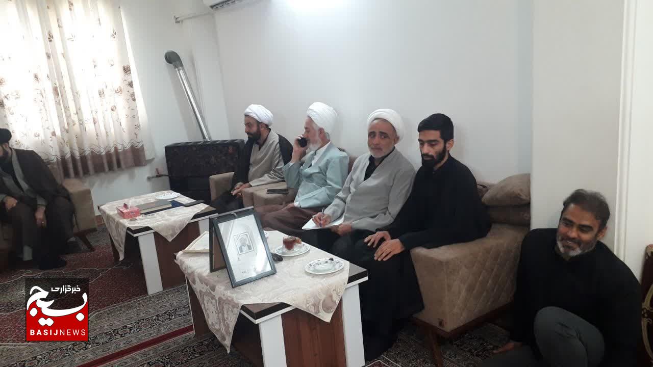 دیدار با خانواده شهید حجت الاسلام رمضان علی تبار فیروزجاه دیدار با خانواده شهید حجت الاسلام رمضان علی تبار فیروزجاه